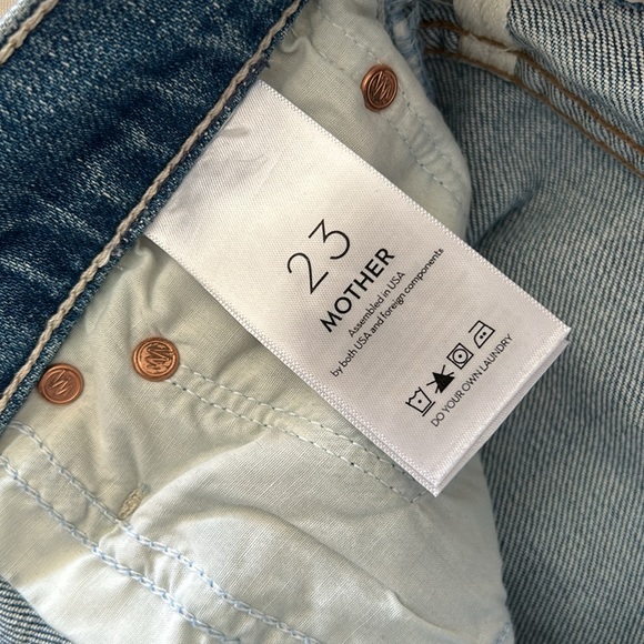 Mother Denim The pickup skimp in The Melancholy. Size 23x32 - Picture 8 of 12